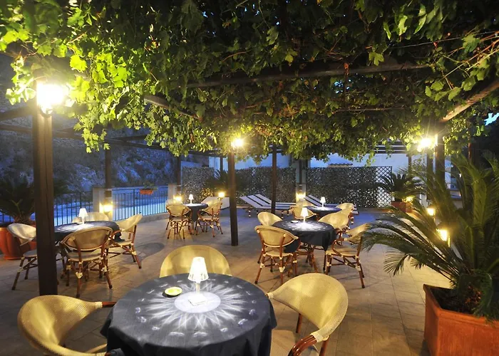 بيت ضيافة Adriana