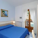Adriana Πανσιόν