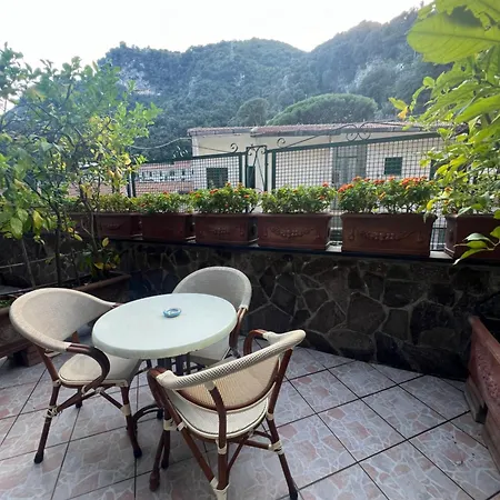 Гостьовий будинок Adriana