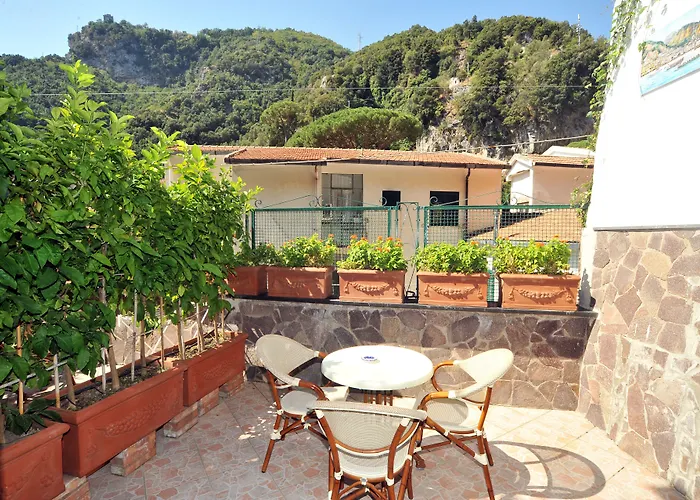 Adriana Gæstehus Amalfi