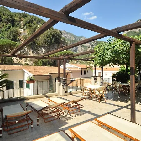Adriana Guest house